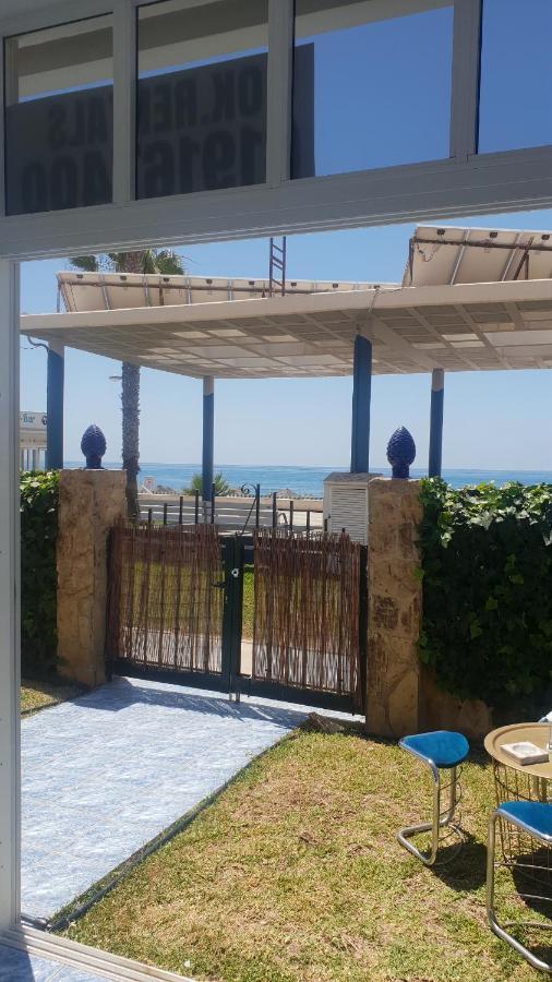 Casita Beach Front Torrox Bagian luar foto