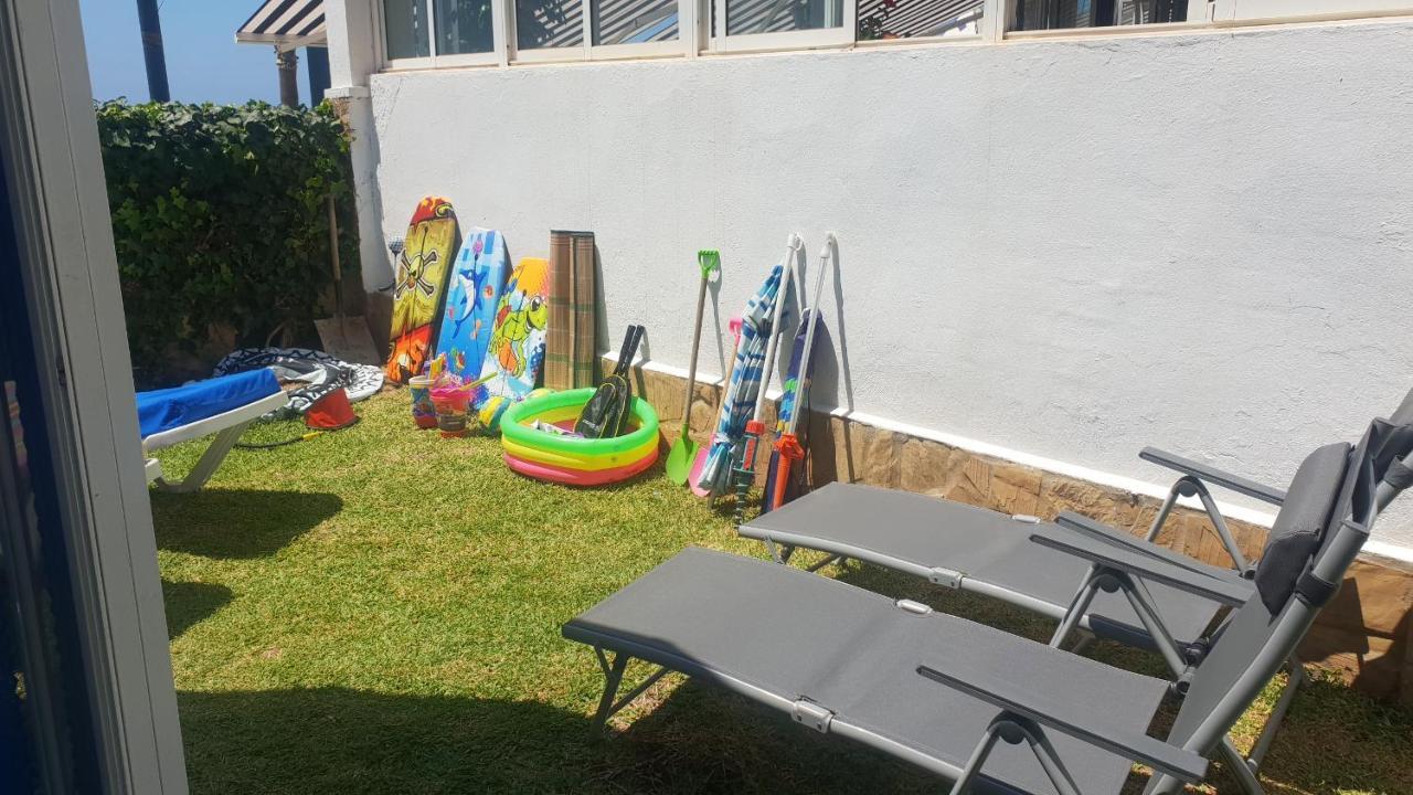 Casita Beach Front Torrox Bagian luar foto